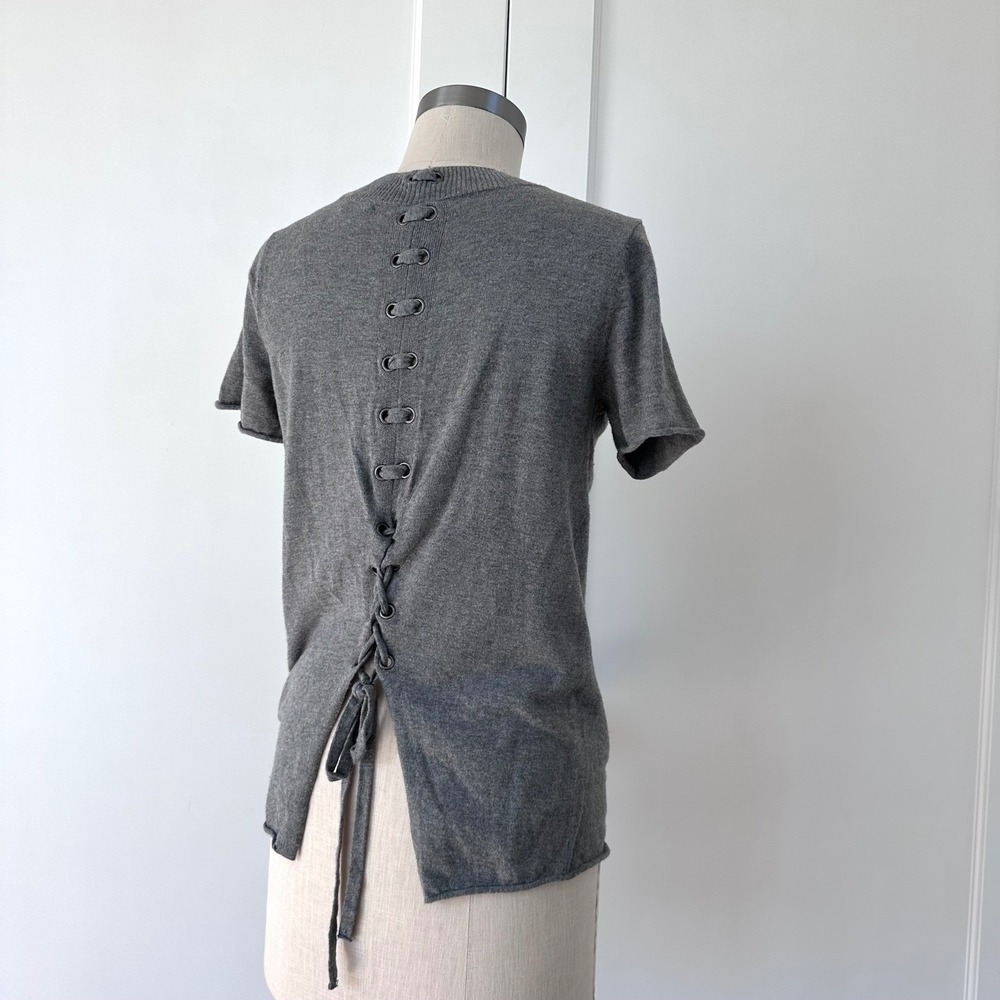 n Philanthropy Lace Up Back Tee Gray Short Sleeve Open Back Top Size S - Picture 2 of 7